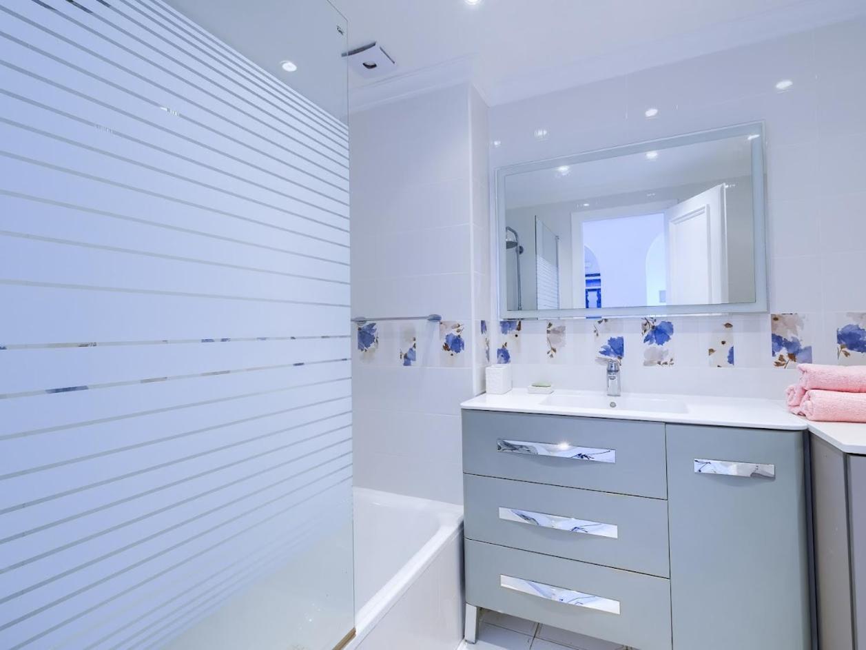 Miraflores Jardin B 32, Pool, Wifi In Mijas Costa 라칼라데미야스 외부 사진