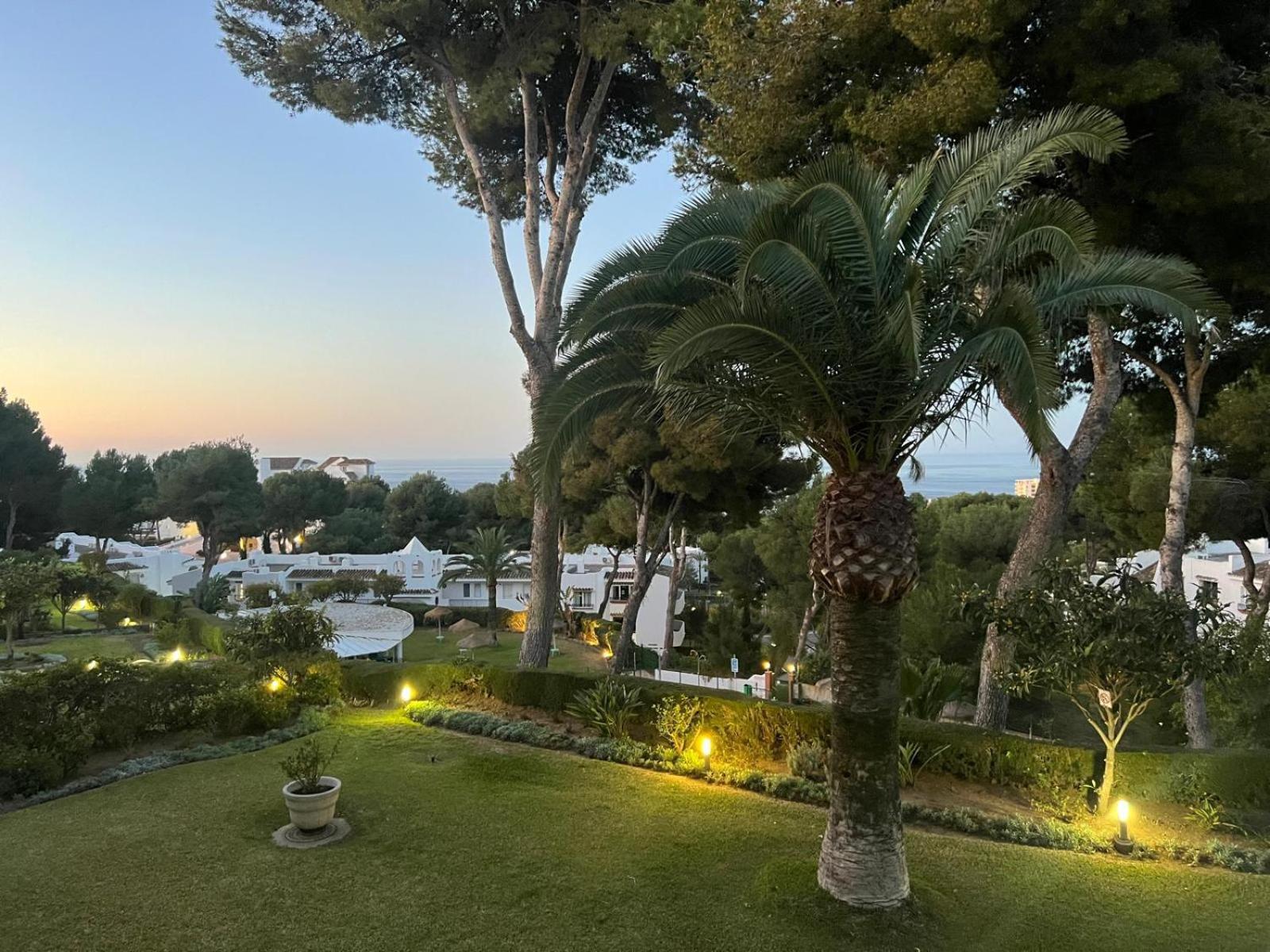 Miraflores Jardin B 32, Pool, Wifi In Mijas Costa 라칼라데미야스 외부 사진